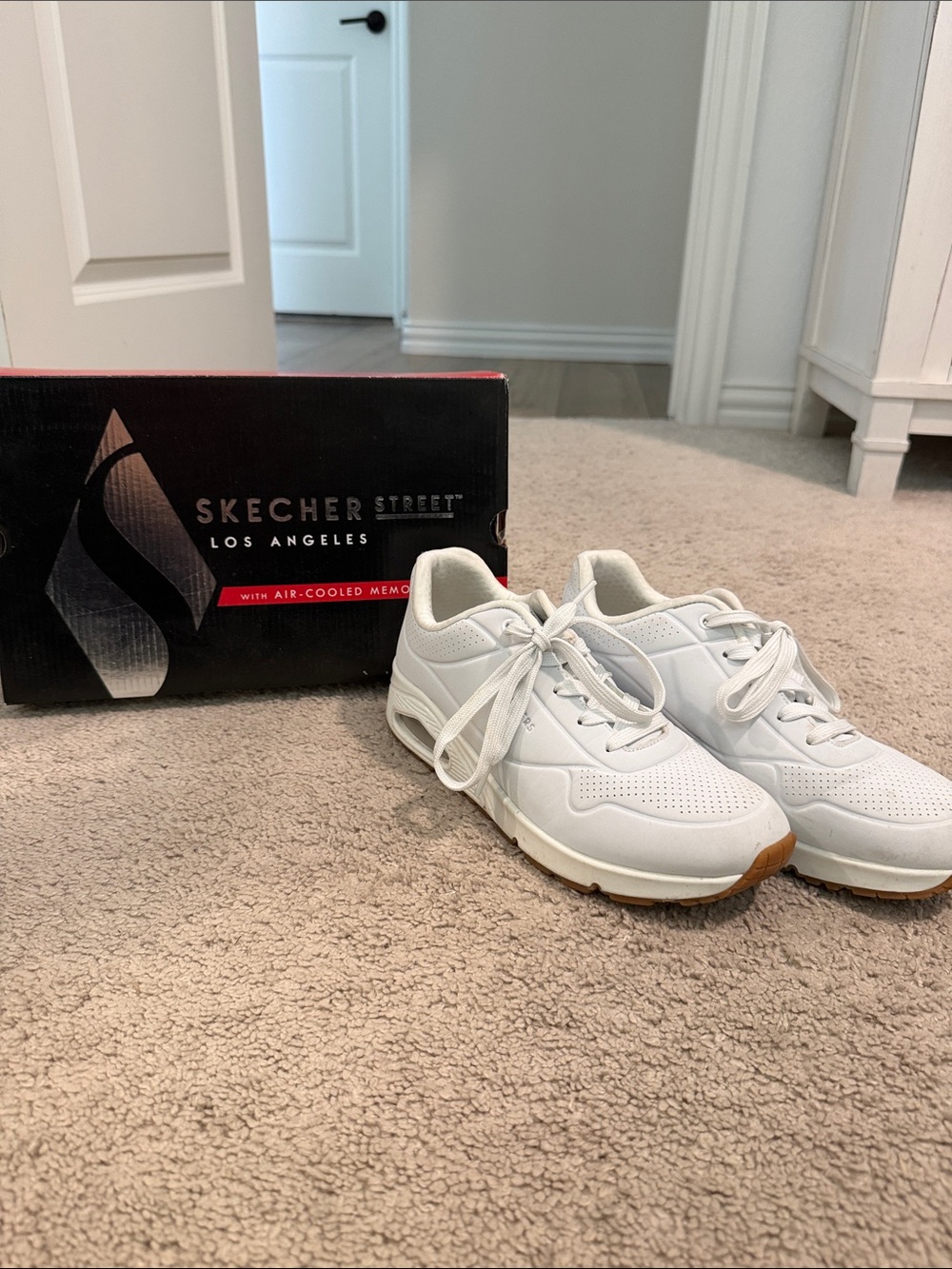 Skechers White Women’s Athletic Sneakers with Gum Outsole